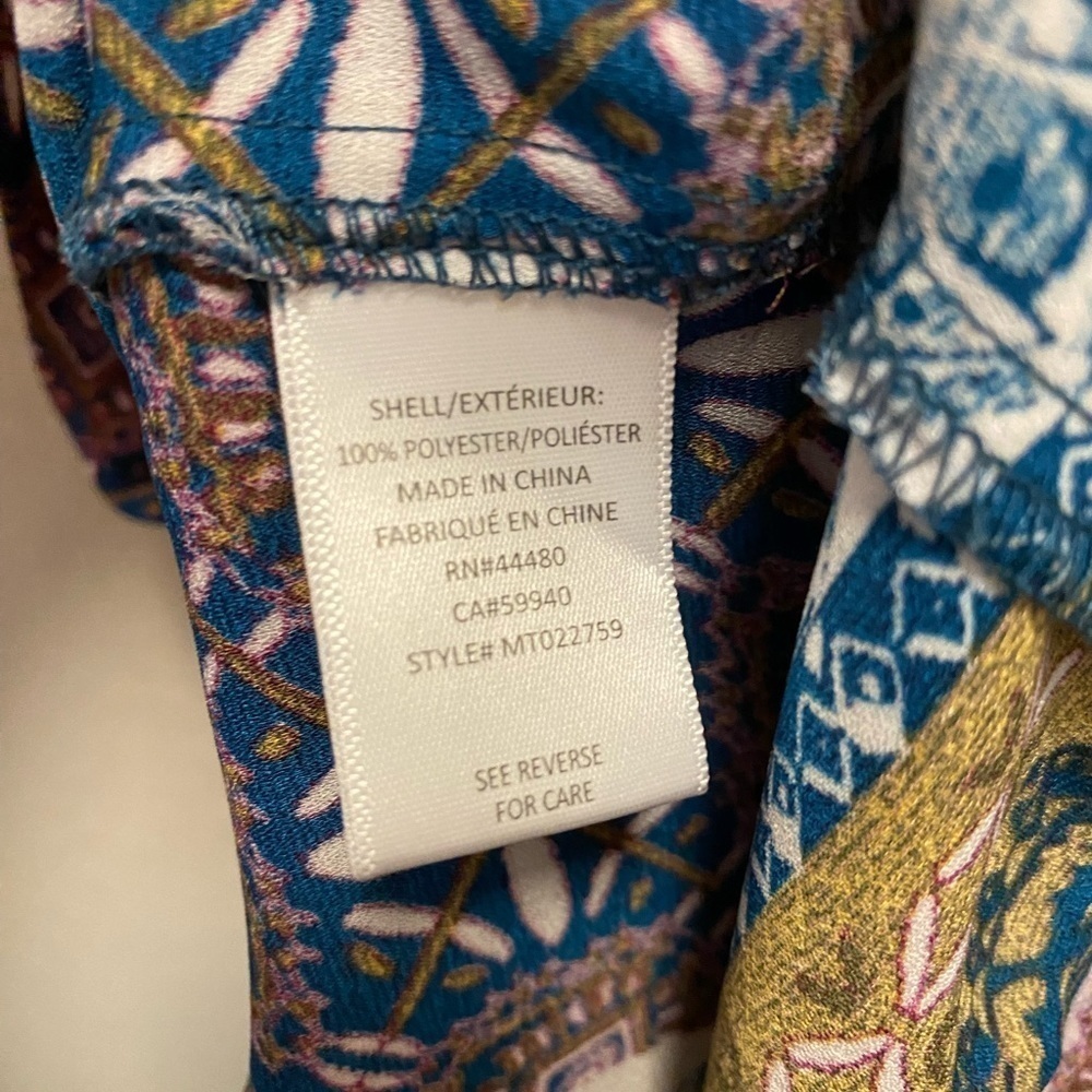 Fourteenth Place Aztec Boho Style Blouse - Picture 5 of 6